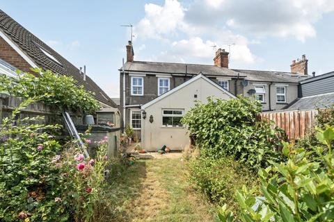 2 bedroom semi-detached house for sale, Station Road, Buckingham MK18