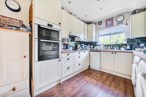 2 bedroom semi-detached house for sale, Station Road, Buckingham MK18