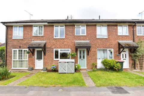 3 bedroom terraced house for sale, Payne Close, Crawley RH10