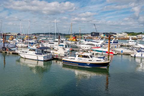 1 bedroom apartment for sale, Penthouse, Thomas Blake Avenue, Southampton