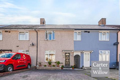 2 bedroom terraced house for sale, Bushway, Dagenham, Essex