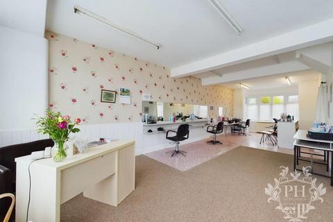 2 bedroom property for sale, 145 Oak Road, Redcar, TS10 3RE
