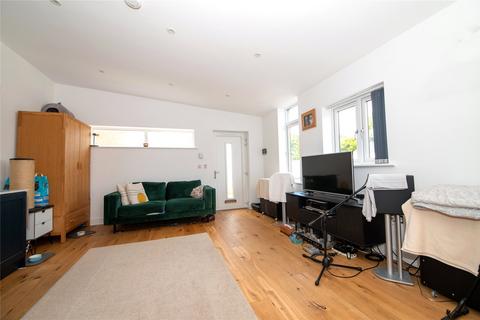1 bedroom detached house for sale, Highgrove Mews, Highgrove Street, Reading, RG1