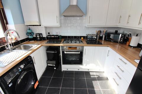7 Wesley Close, Arlesey, SG15 6SQ