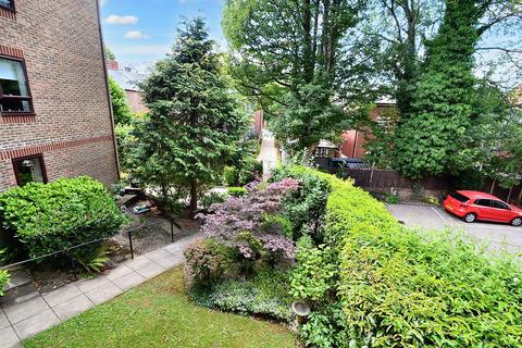 2 bedroom retirement property for sale, Winchester