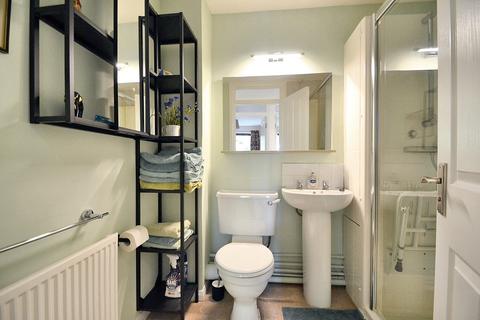 2 bedroom retirement property for sale, Winchester