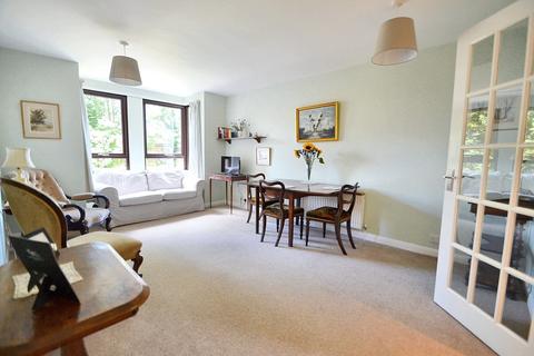 2 bedroom retirement property for sale, Winchester