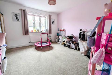 2 bedroom coach house for sale, Chandler Drive, Bordon GU35