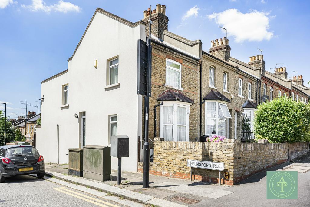N14 Postcode Chase Road, Southgate, London, N14 2 bed end of terrace house - £500,000