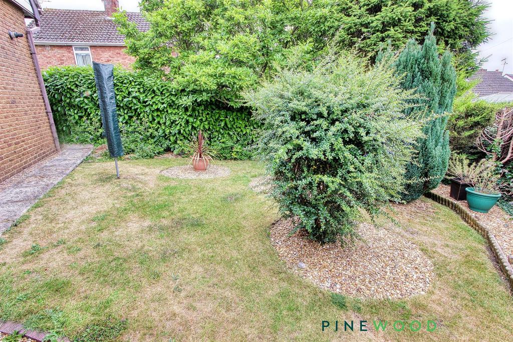 Side garden