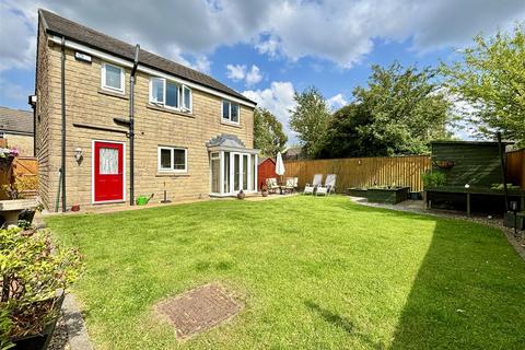 4 bedroom detached house for sale, Hazel Fold, Bradford BD13