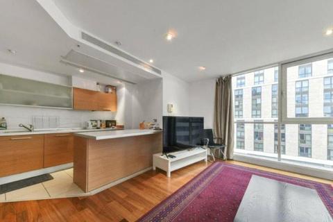 3 bedroom apartment to rent, Peninsula Apartments, Paddington W2
