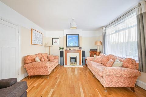 4 bedroom detached house for sale, Corbet Road, Epsom