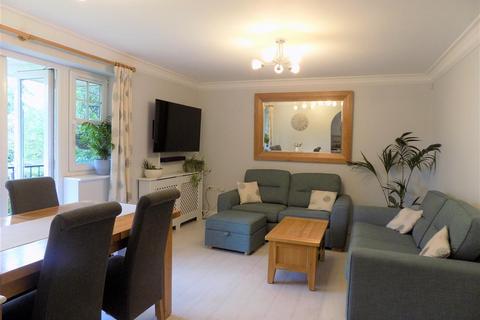 2 bedroom apartment for sale, Campbell Fields, Aldershot GU11