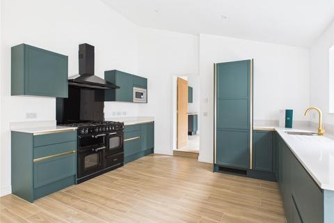 4 bedroom terraced house for sale, New Street, Torrington, Devon