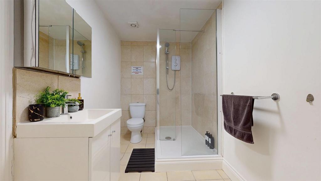 Shower Room 2