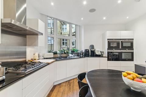 3 bedroom apartment for sale, Bickenhall Mansions