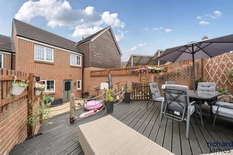 5 Crosstrees, Royal Wootton Bassett, Swindon, SN4 8FB