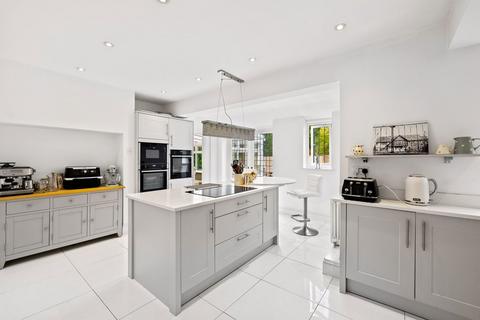 undefined, Yew Lane, East Grinstead RH19