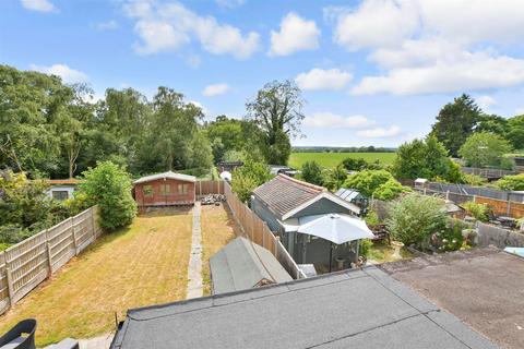 undefined, Snakes Hill, Navestockside, Brentwood, Essex
