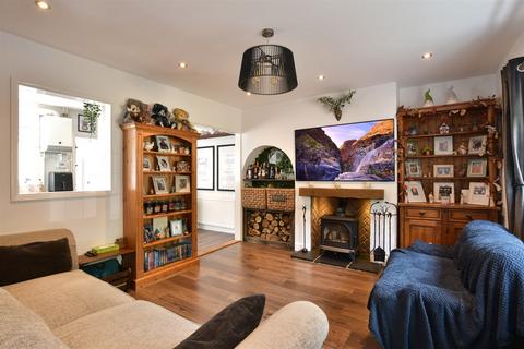 undefined, Snakes Hill, Navestockside, Brentwood, Essex