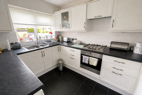 undefined, High Street, Henley-In-Arden B95
