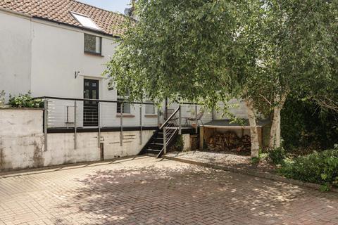 526 Fishponds Road, Bristol BS16
