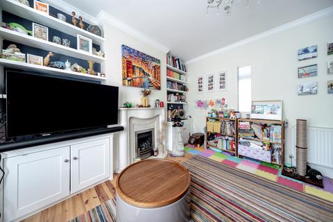 26 Canning Crescent, London, N22 5SR
