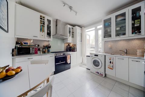 26 Canning Crescent, London, N22 5SR