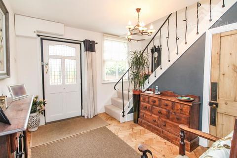undefined, High Street, Towcester NN12