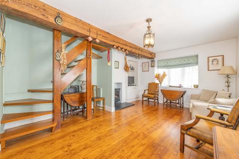 3 bedroom end of terrace house for sale, The Street, Staple, Canterbury, Kent, CT3