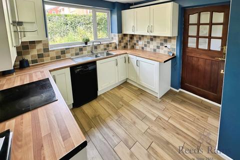 3 bedroom semi-detached house for sale, Etruria Road, Staffordshire ST5