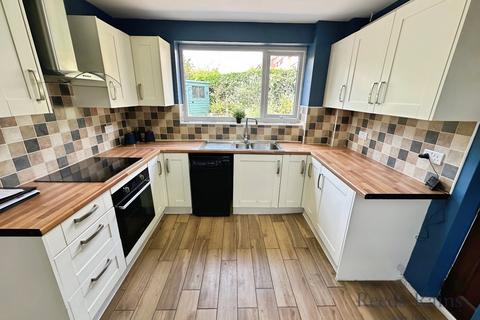 3 bedroom semi-detached house for sale, Etruria Road, Staffordshire ST5