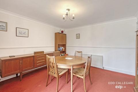 12 Newlands, Elmsett, Ipswich, IP7 6NZ