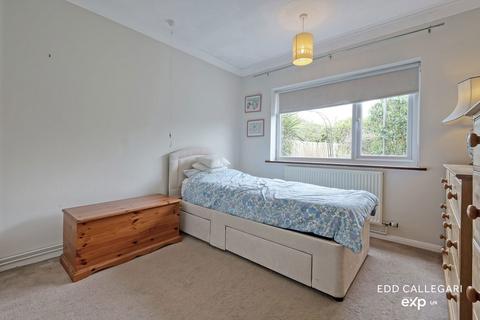 12 Newlands, Elmsett, Ipswich, IP7 6NZ