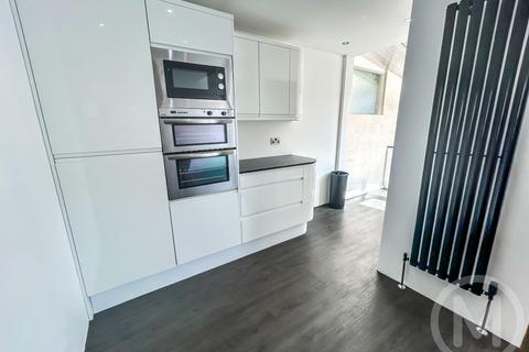 3 bedroom terraced house for sale, Gainsborough Road, Blackpool, FY1 4DZ