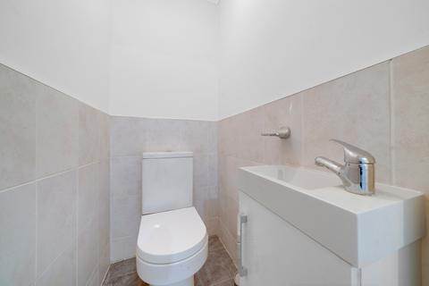 Retail property (high street) for sale, 185-187 Wood St London E17 3NU