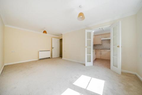 1 bedroom retirement property for sale, Witney,  Oxfordshire,  OX28