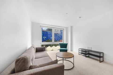 2 bedroom apartment to rent, Cendal Crescent London E1