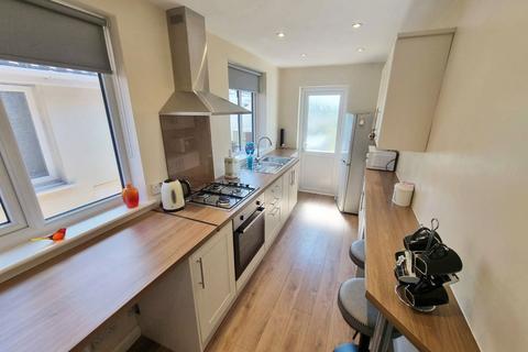 2 bedroom semi-detached bungalow for sale, Wichnor Road, Solihull