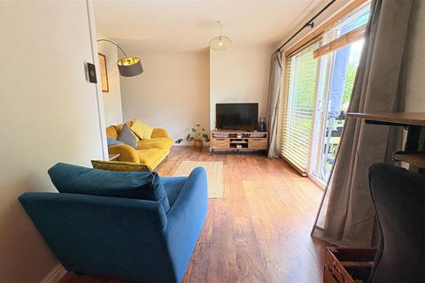 1 bedroom flat for sale, Wake Green Park, Birmingham B13