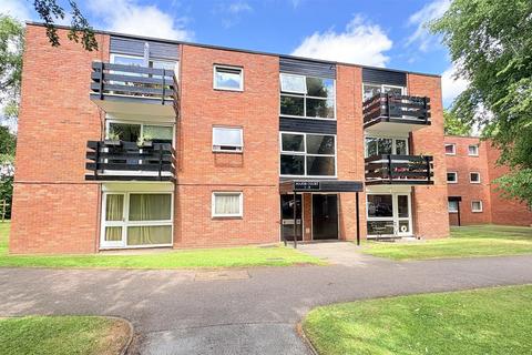 1 bedroom flat for sale, Wake Green Park, Birmingham B13