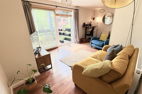 1 bedroom flat for sale, Wake Green Park, Birmingham B13