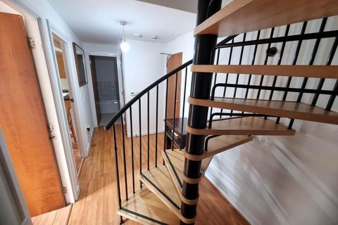 2 bedroom flat to rent, City Mills, Bradford City Centre,