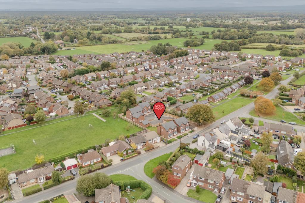Drone Linnards Lane (12).jpg