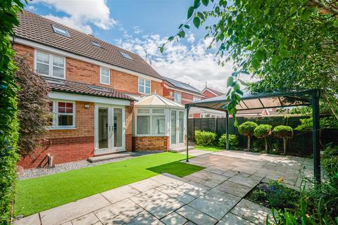 6 bedroom detached house for sale, Wintringham, Elloughton