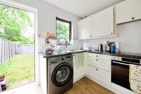 undefined, Mulberry Close, Barnet EN4
