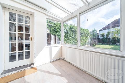 5 Grantley Road, Guildford, GU2 8BW