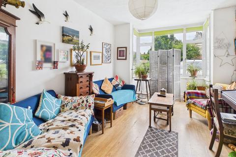 4 bedroom semi-detached house for sale, Rosslyn Road, Shoreham by Sea