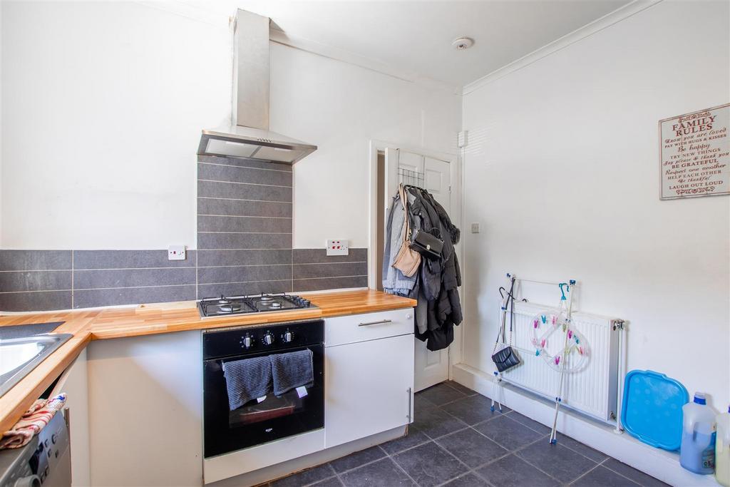 Kitchen-1-2.jpg